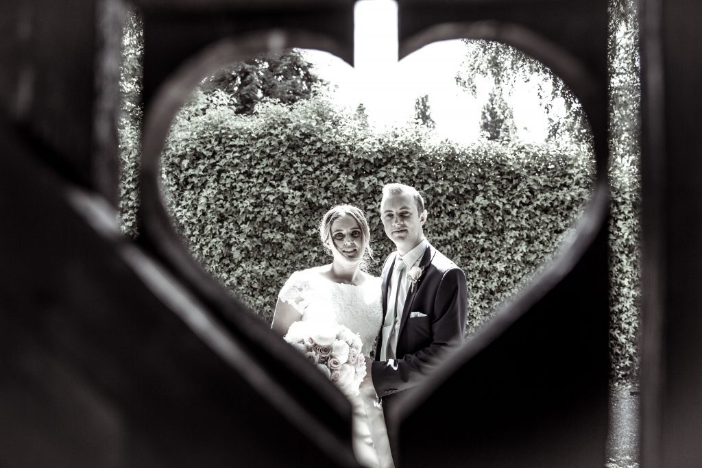 Essex wedding photographer Gaynes Park wedding photography