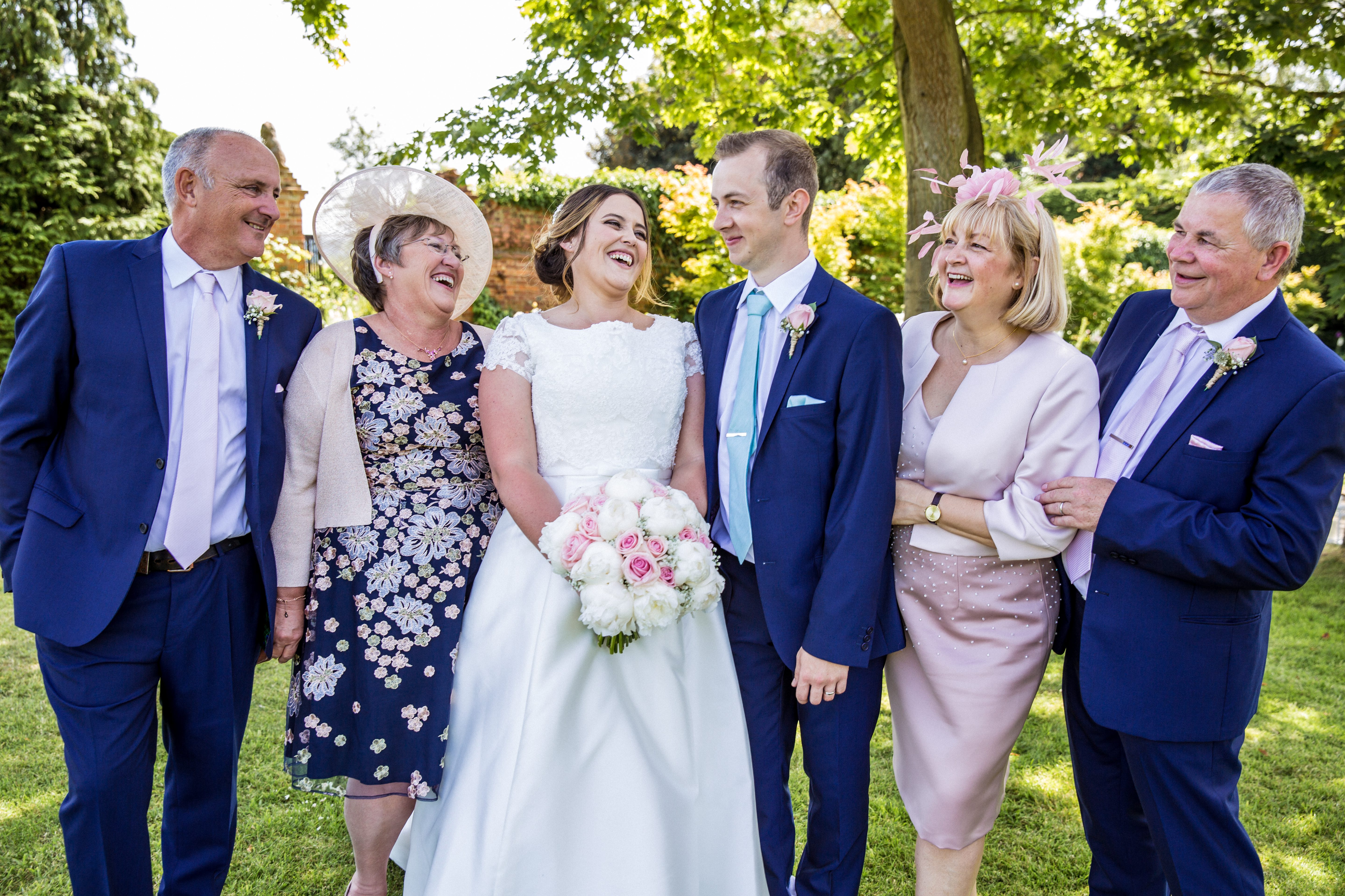 wedding group shots, hertfordshire and London reportage wedding photographer