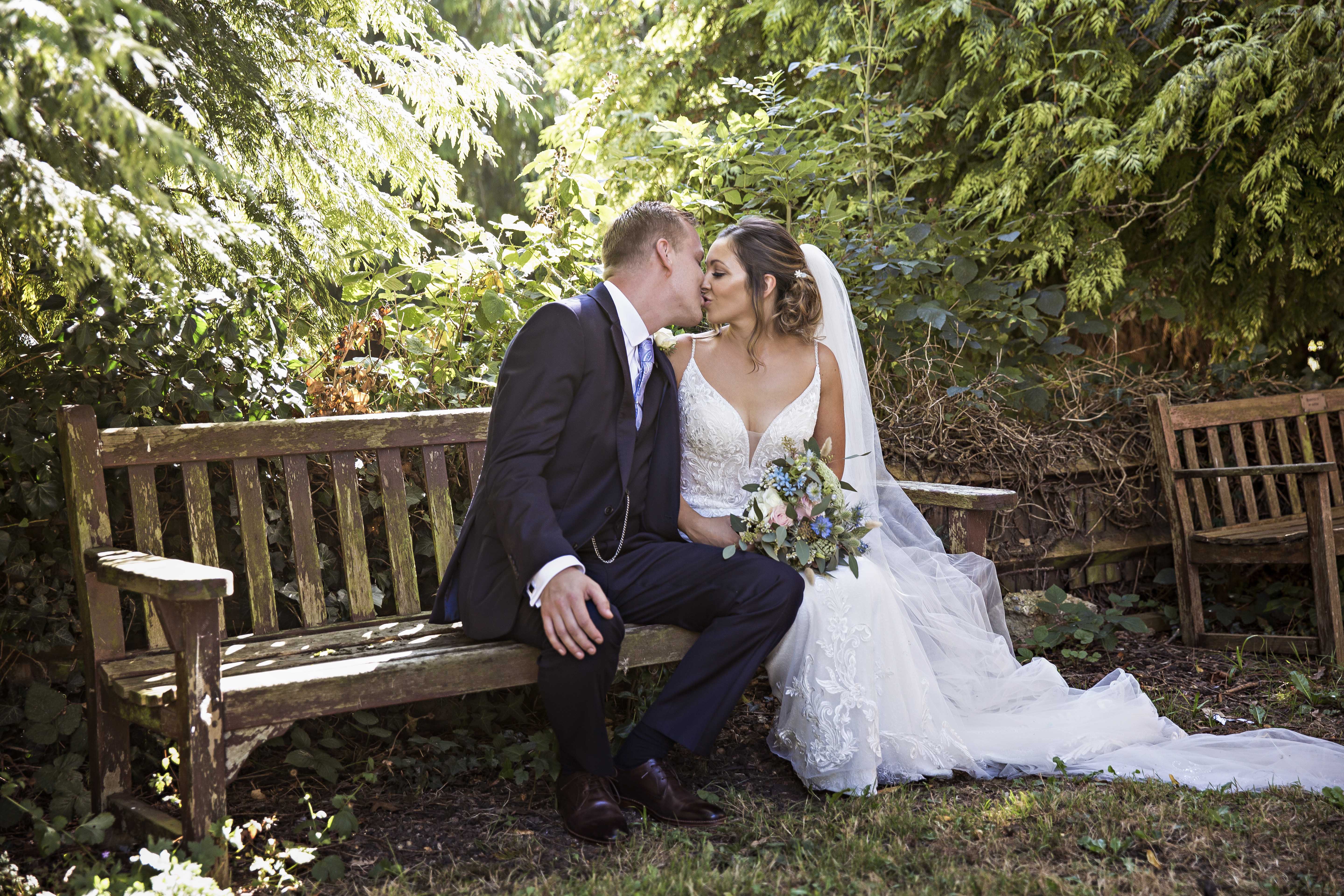 Hertfordshire wedding photographer , wedding photographer Hertfordshire, North Hill Farm