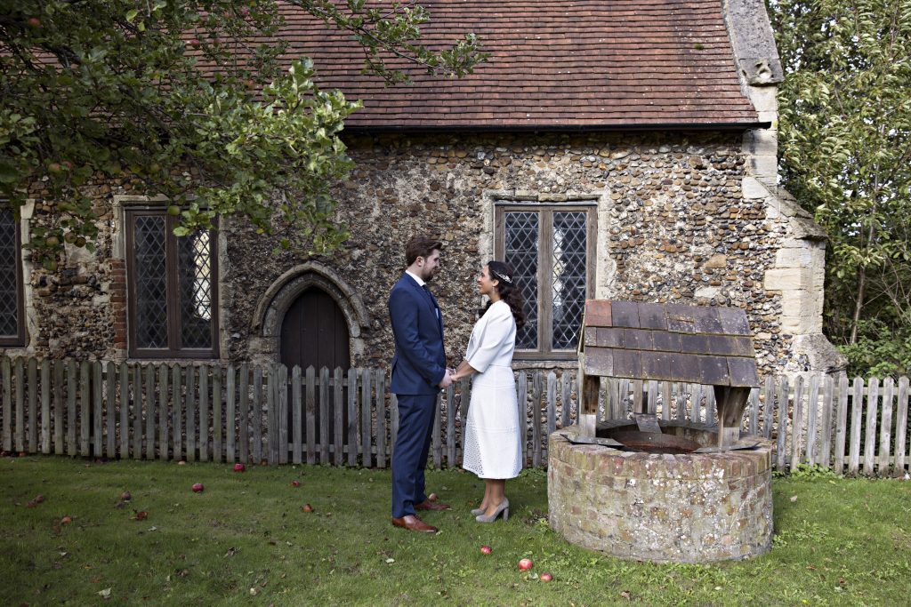 bride Cambridgeshire wedding photographer, covid wedding, Red Lion Whittlesford, Reportage wedding photographer