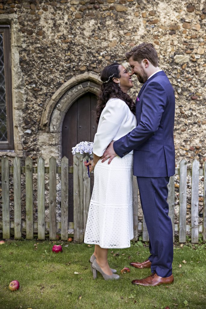 bride Cambridgeshire wedding photographer, covid wedding, Red Lion Whittlesford, Reportage wedding photographer