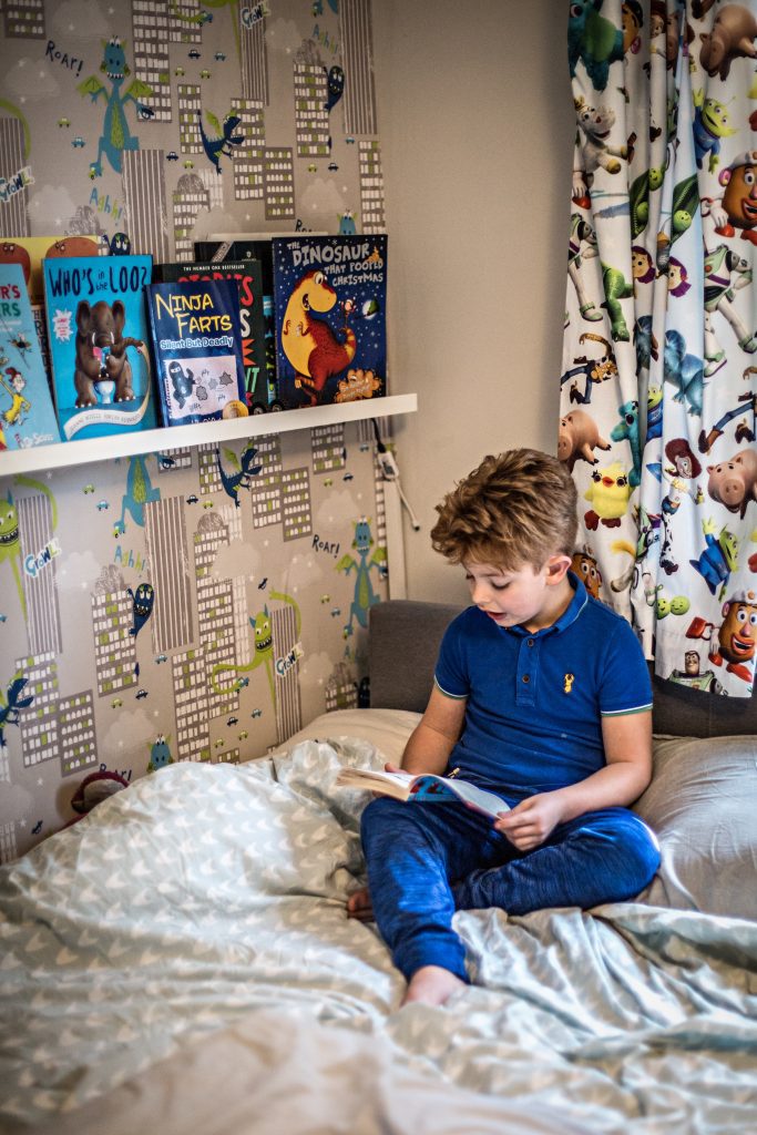 kids in lockdown, January 2021, family photographer hertfordshire, documentary photographer