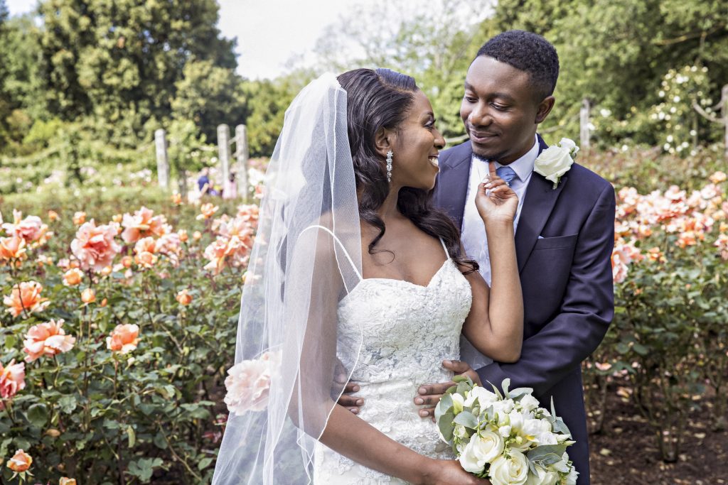 flowers, regents park, wedding photography, london