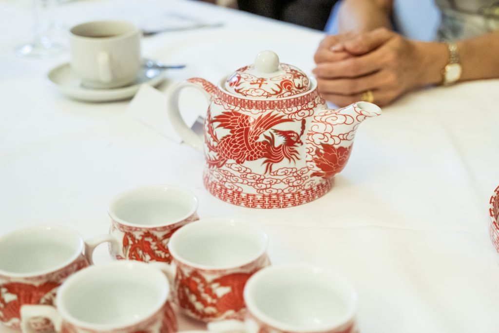 chinese tea ceremony and wedding, Hertfordshire wedding photographer