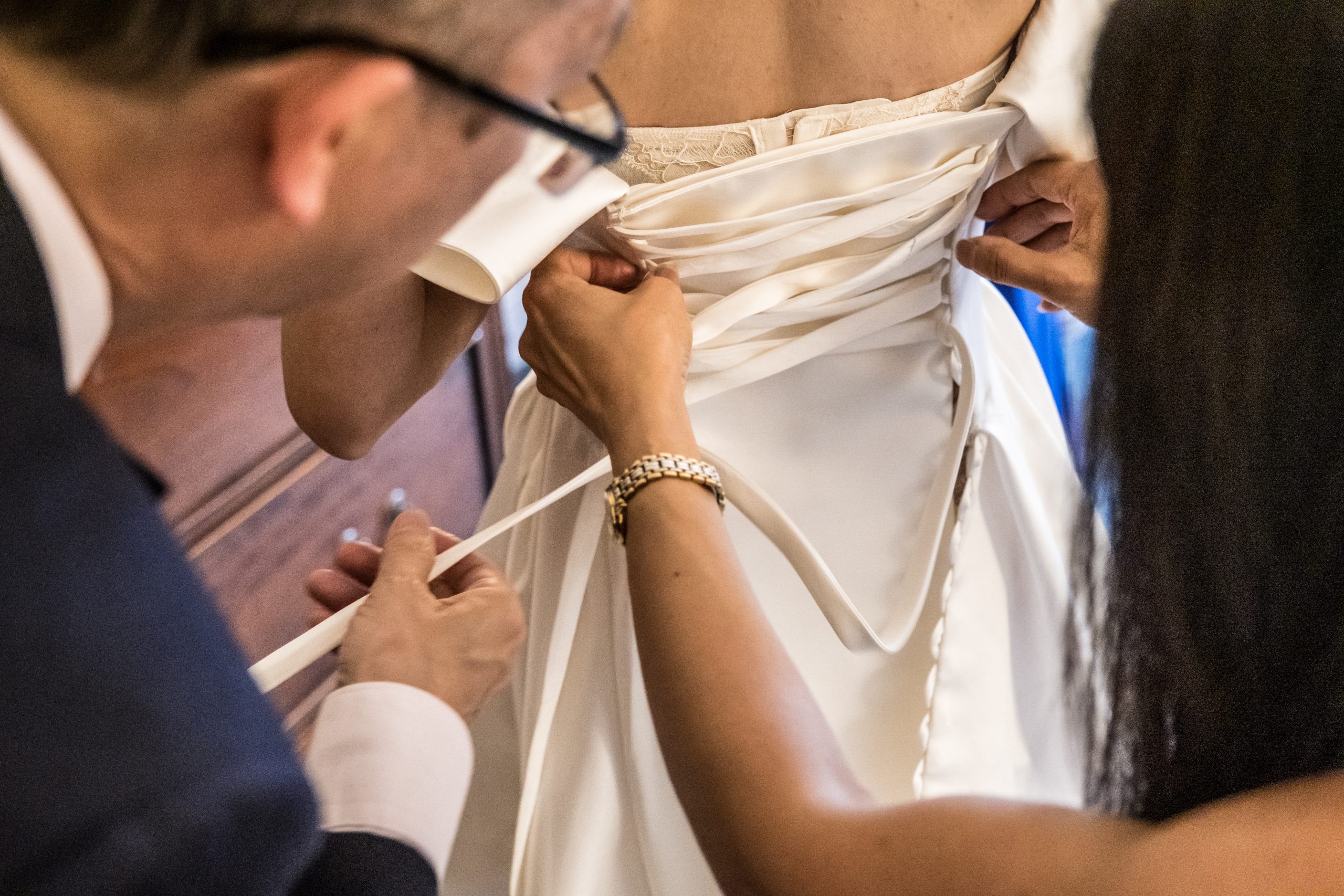 Bride getting ready hertfordshire wedding photographer